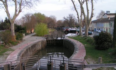 L’histoire fascinante du Canal du Midi : une merveille d’ingénierie du XVIIe siècle